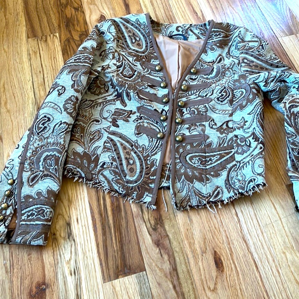 Free People JULIETTE CROPPED JACKET Size M/L Jacquard Bronze Metal Buttons